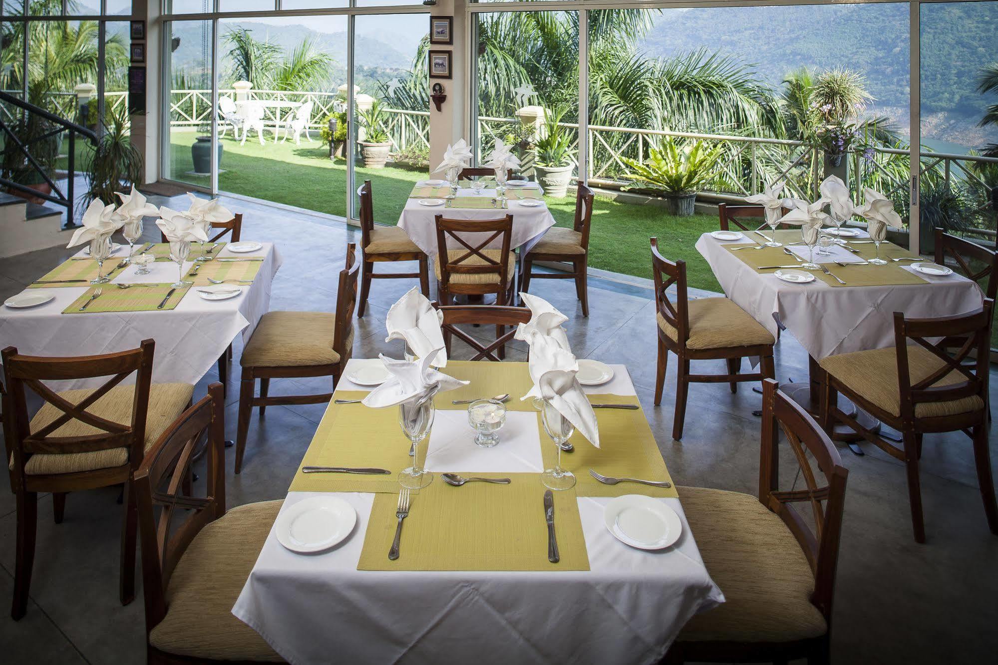 Albatross Boutique Villa Kandy Exterior photo